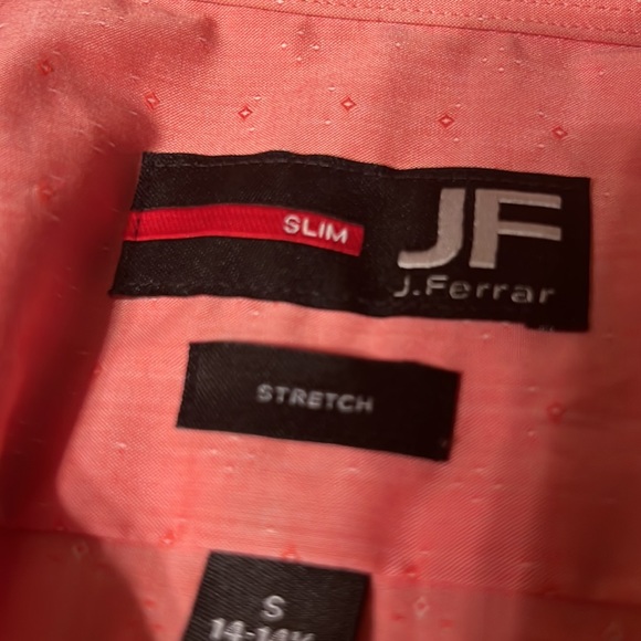 Used just one time for party size smalll stretch color pink - Picture 2 of 2